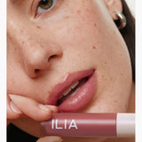 Overglaze Hydrating Lip Gloss