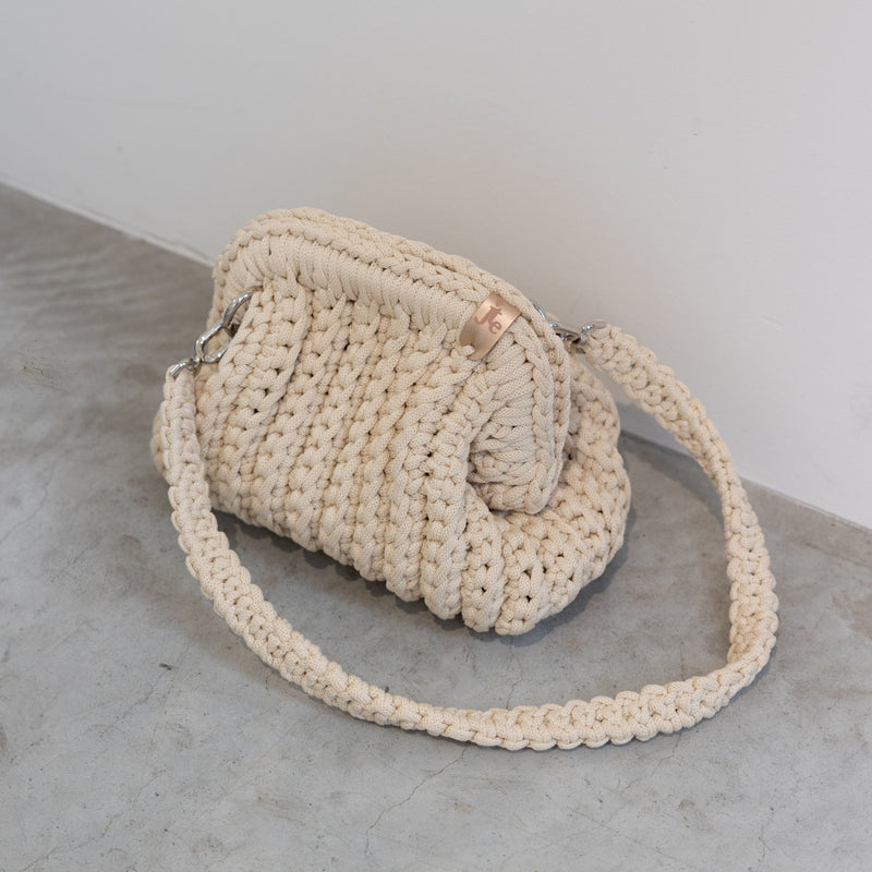 Kiki Clutch | Crochet (Make-Up) Bag